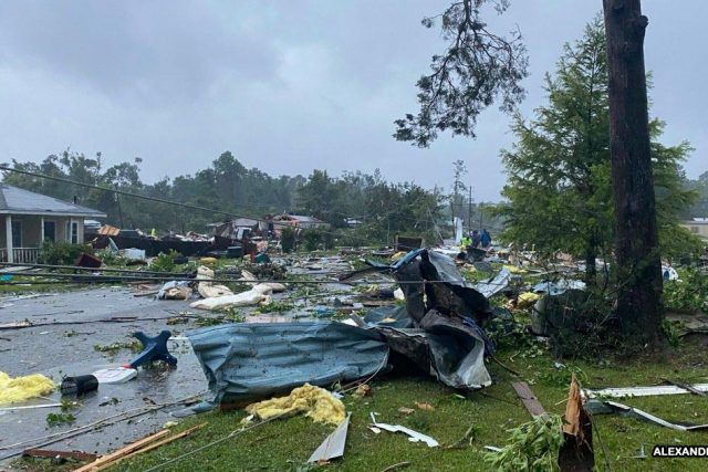 Badai Tropis Claudette Di Alabama Banyak Memakan Korban